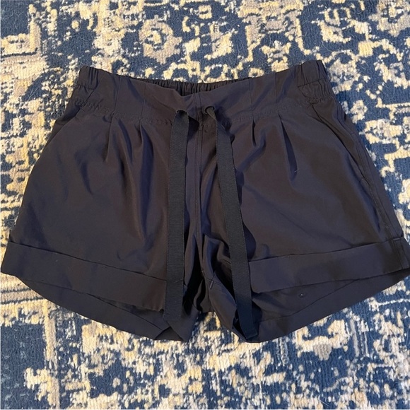 Lululemon Athletica Navy Athletic Shorts - Picture 1 of 4